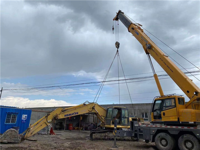 琅琊区25吨吊车的工作半径是多少？